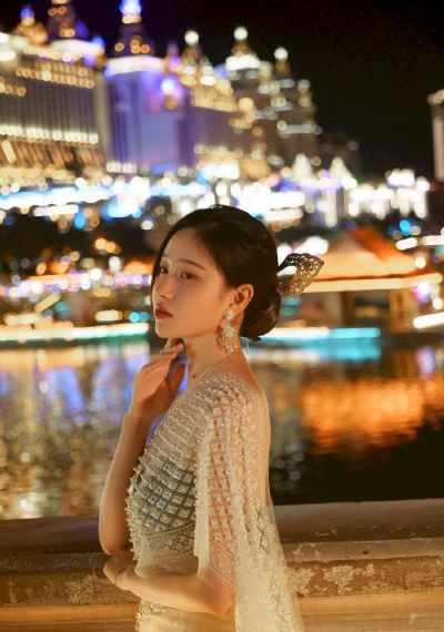色戒238分钟未删减版在线爱爱_1080动漫在线观看