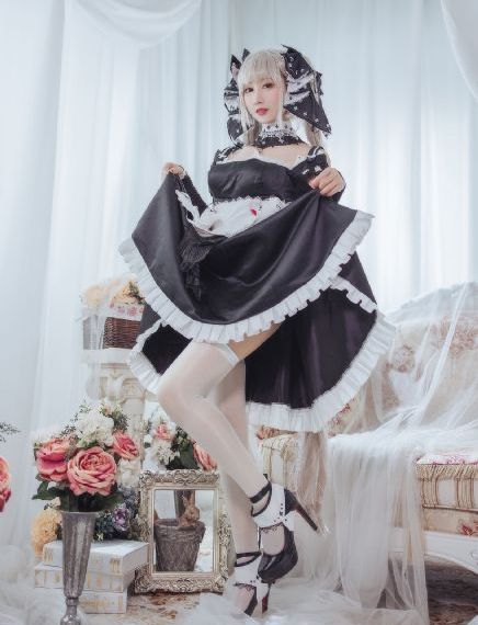 官能小说家之妻_720影视在线观看