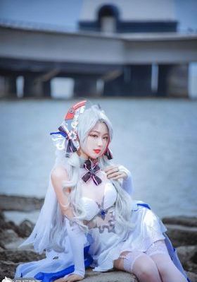 变成黑皮辣妹后和兄弟了_剧情片高清在线