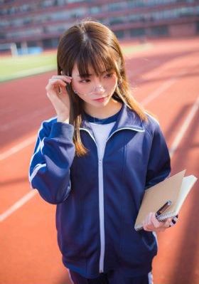 新人女秘书在线_1080免费全集观看